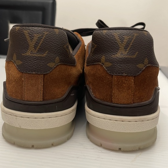 LOUIS VUITTON LEATHER SUEDE LOW SNEAKERS MENS UK SIZE 9 US SIZE 10.5 - Picture 3 of 16